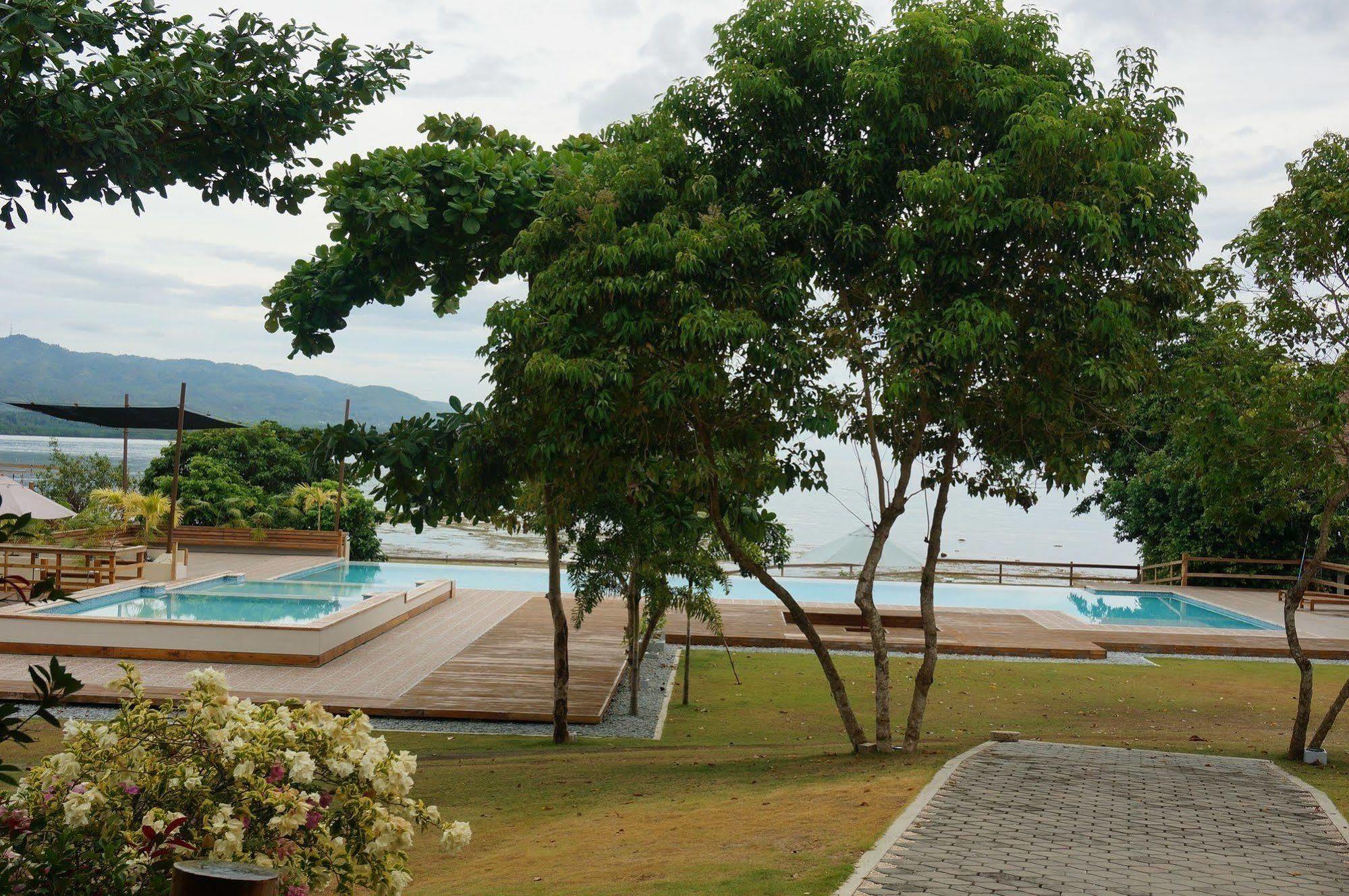 Boffo Resort Calayugan Norte Екстер'єр фото